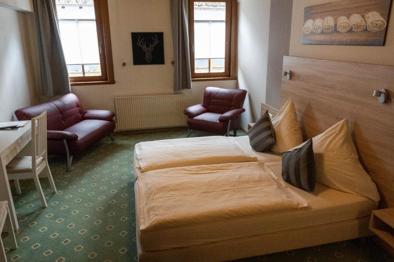 Weingut Stassen Hotel Oberheimbach Kültér fotó