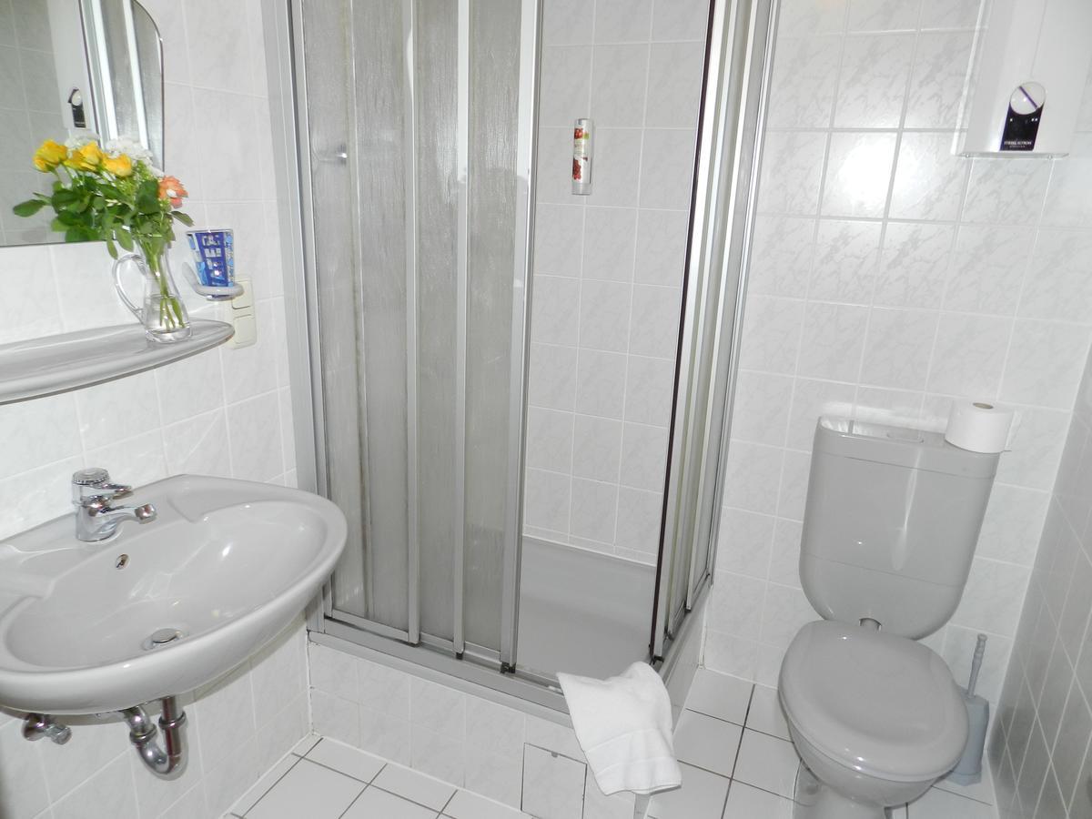 Weingut Stassen Hotel Oberheimbach Kültér fotó
