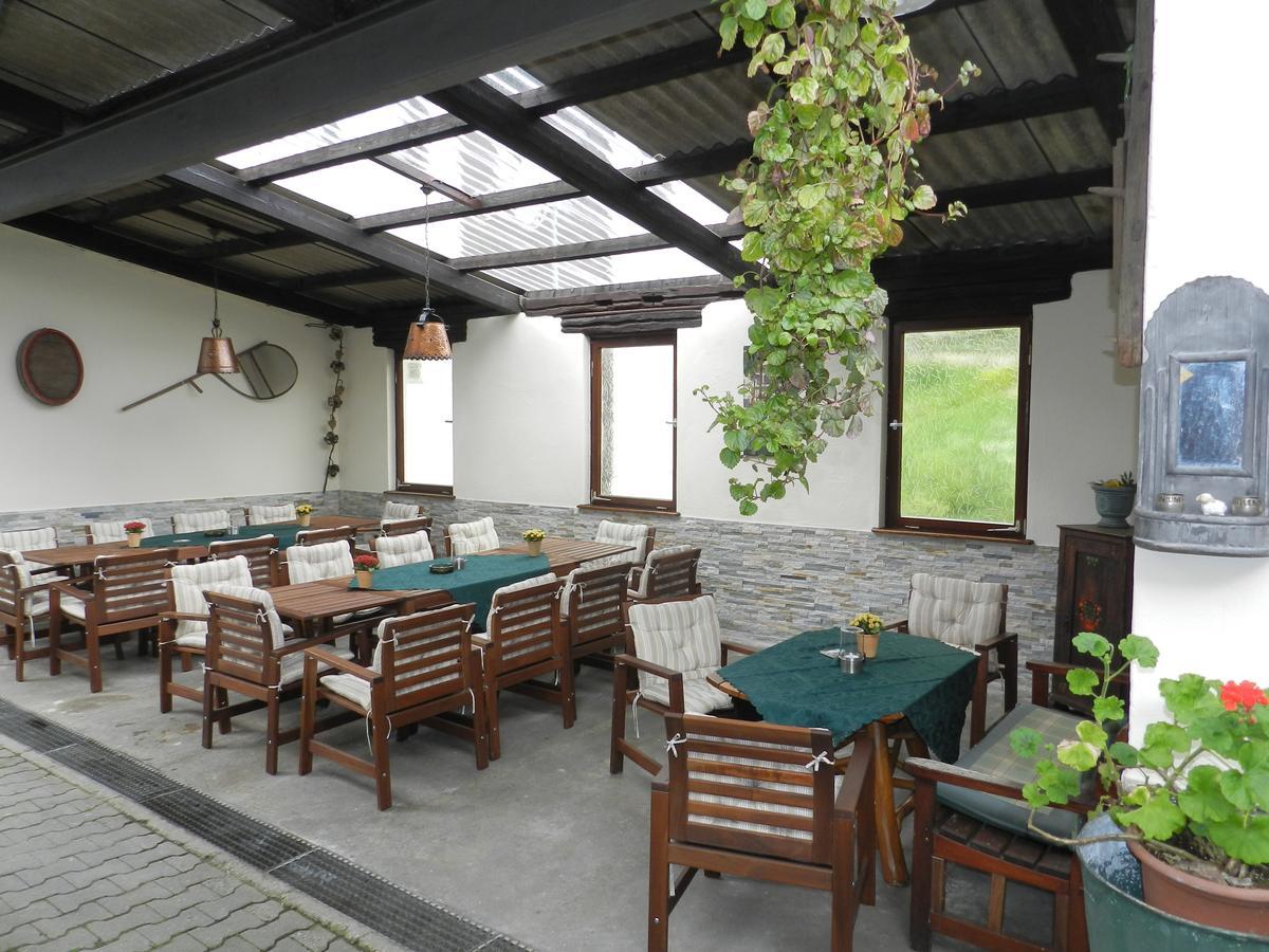 Weingut Stassen Hotel Oberheimbach Kültér fotó