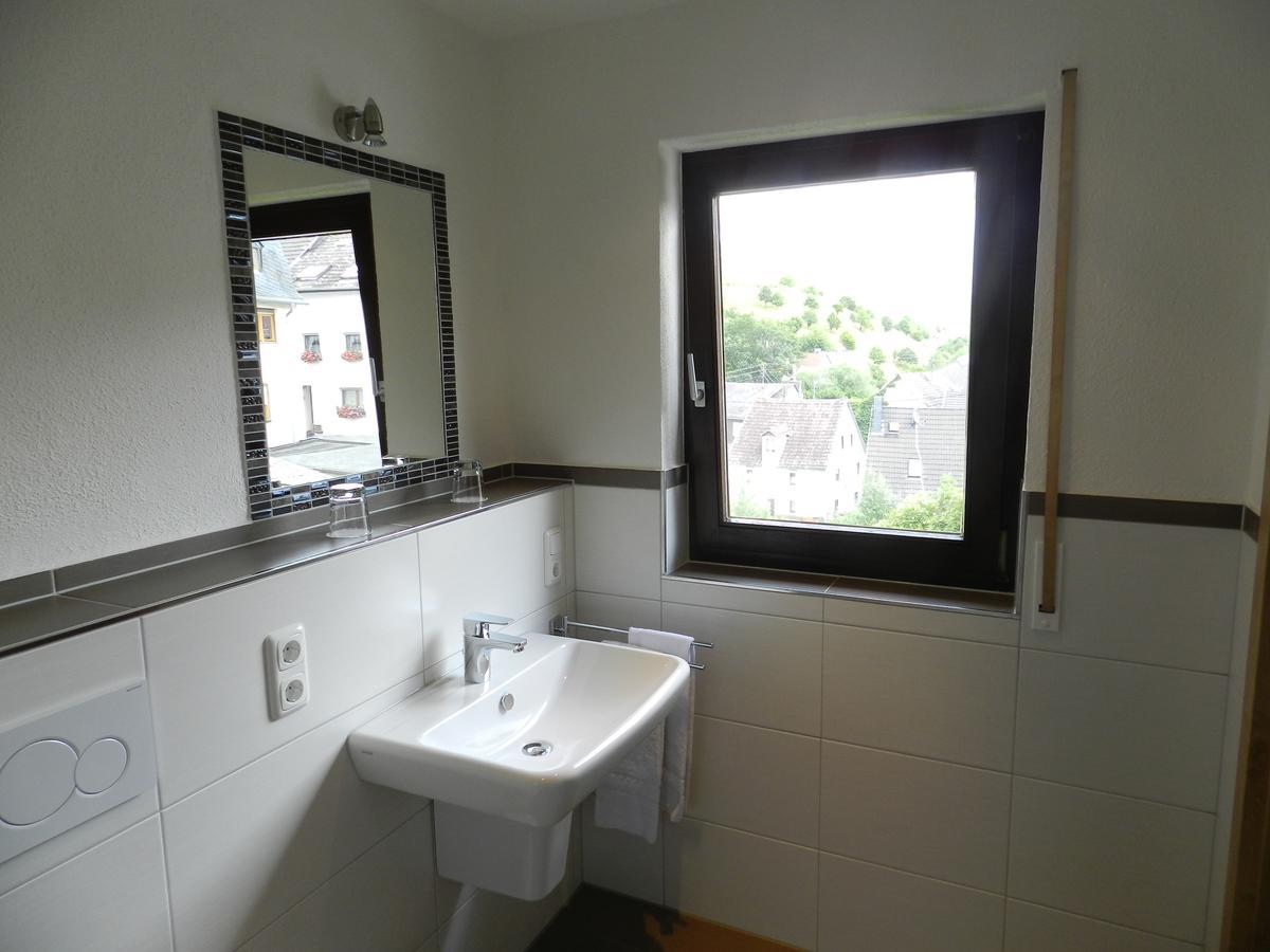 Weingut Stassen Hotel Oberheimbach Kültér fotó